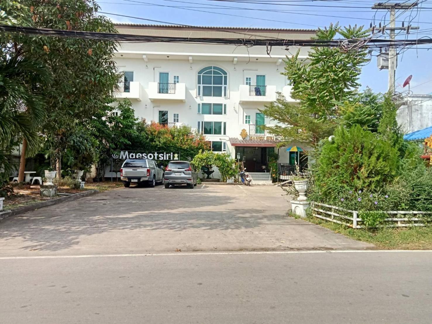 Maesot Siri Hotel Meszot Kültér fotó