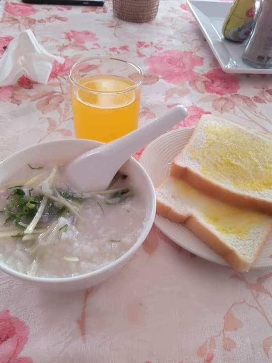 Maesot Siri Hotel Meszot Kültér fotó